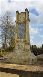 Le monument aux morts - La Crique